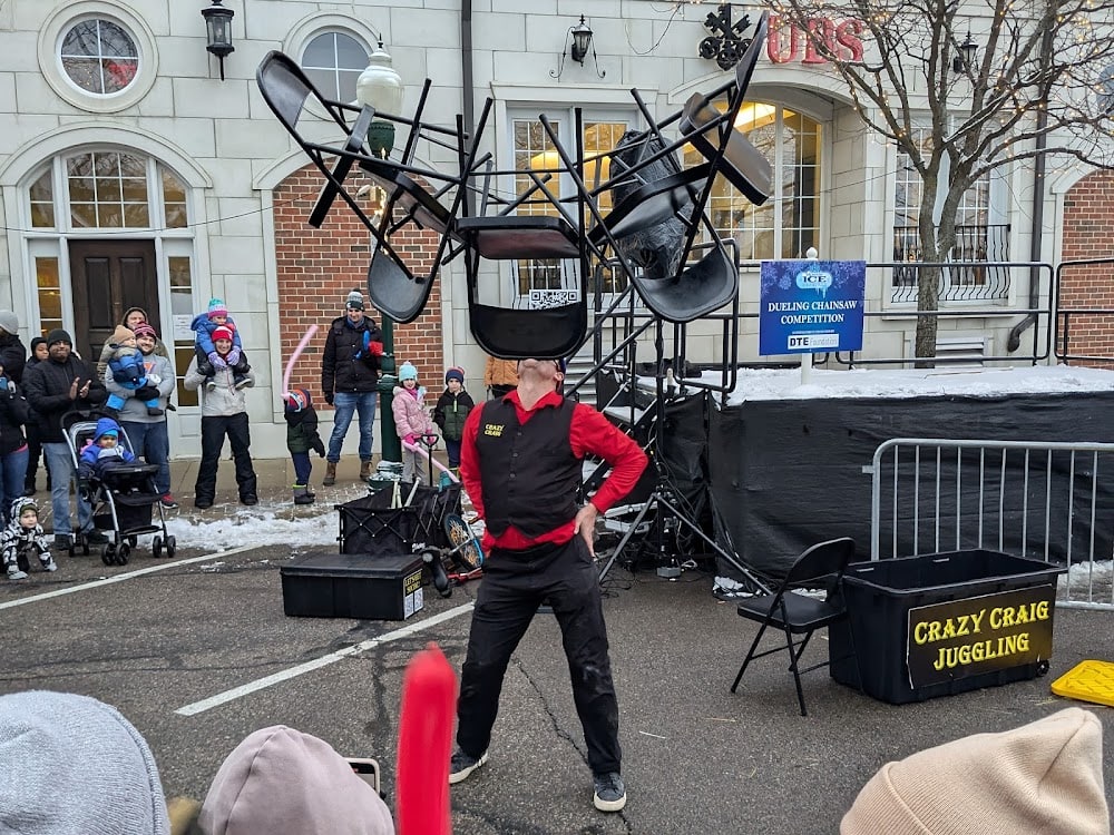 crazy craig juggling llc bae695571e7ce15811fb6a535e1c4c10